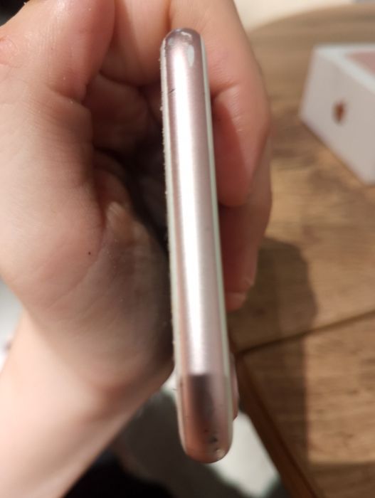 iPhone 7 с коробкой