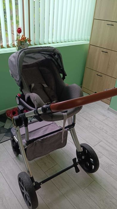 Детска количка Мони модел 585 !!!