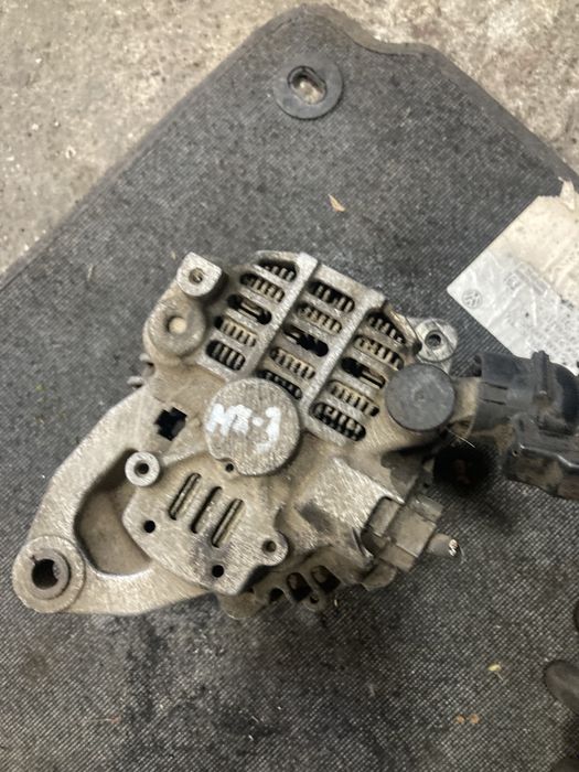 Mazda mx-3 Динамо