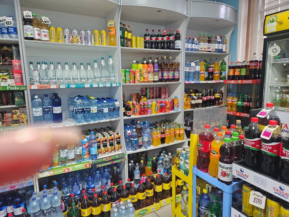 Продам оборудование для магазина
