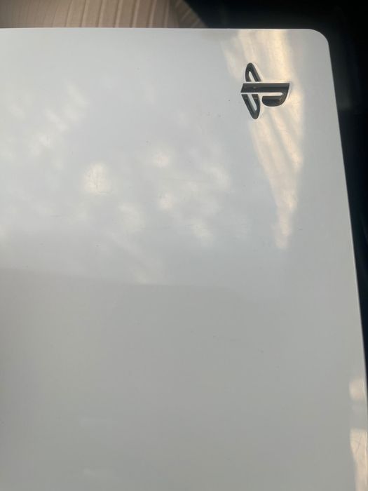 Ps 5 slim cu o maneta