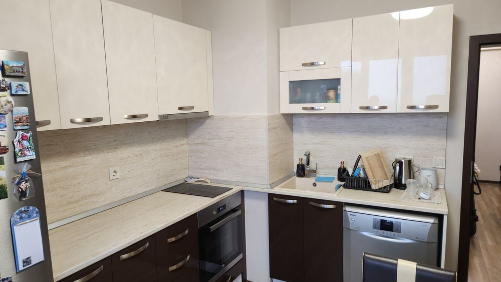 Продава се Тристаен апартамент в Пловдив, Христо Смирненски - 83 кв.м за 1832 €/кв.м - Снимка #10
