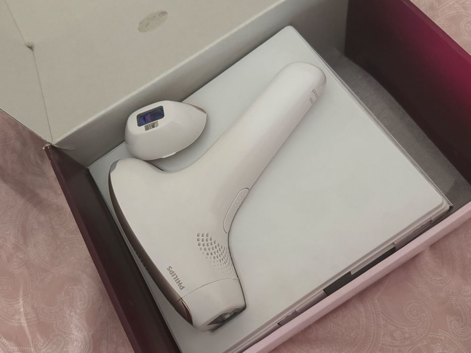 Epilator IPL Philips Lumea Sc 1997/00, 250.000 impulsuri NOU!