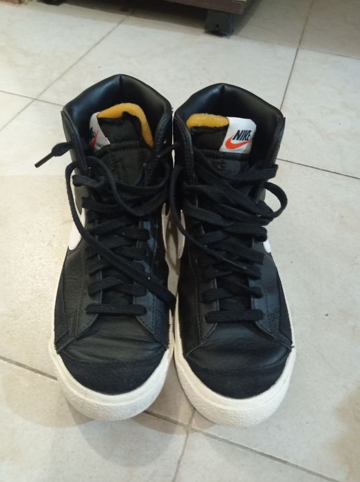 Мъжки маратонки ..