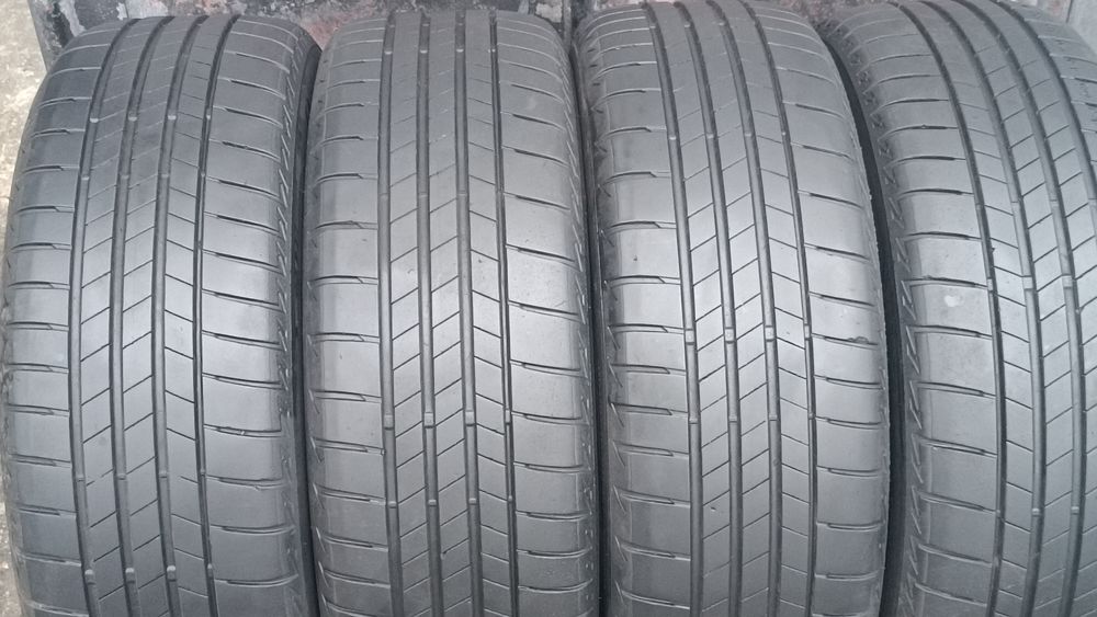 205/60/16 Bridgestone