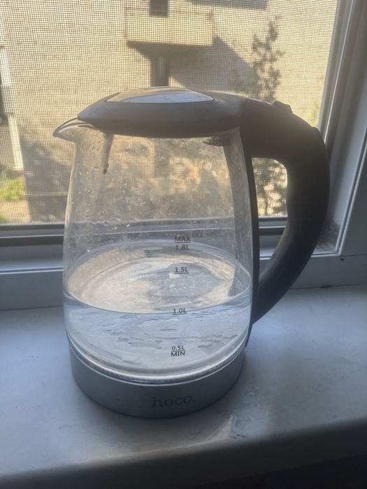 Продам электрический чайник