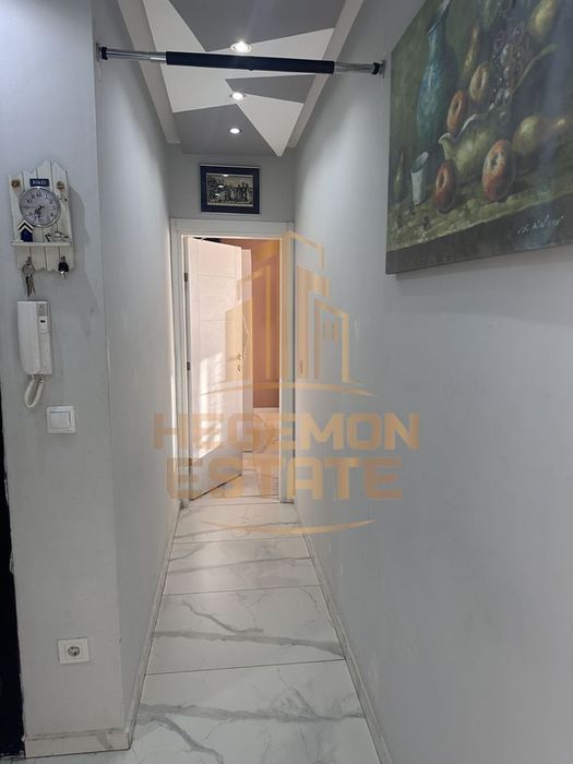 Продава се Тристаен апартамент в Варна, Кайсиева градина - 84 кв.м за 2500 €/кв.м - Снимка #3