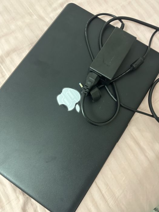 Hp noutbook. Sotiladi