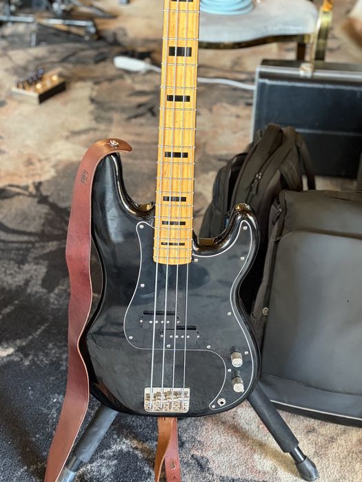 Squier Precision Bass Classic Vibe 70s