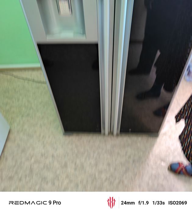 HITACHI холодильник продам