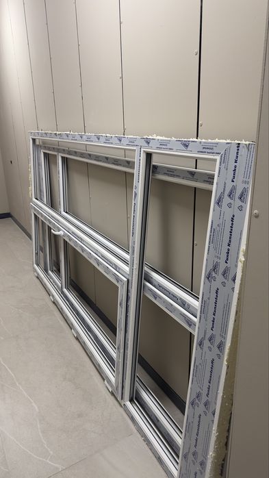 Продам пластиковые окно двери