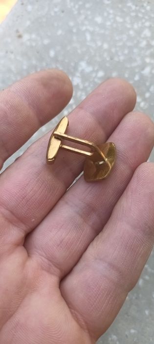 Pereche Butoni vechi, Coșarul!