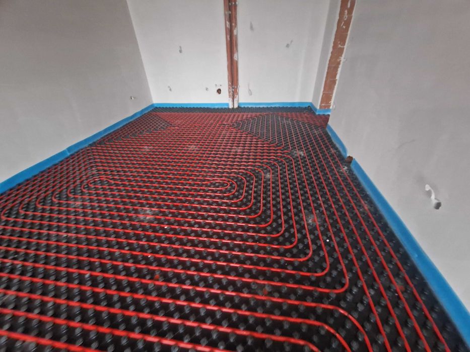 Тристаен апартамент с подово отопление в кв. Баларбаши