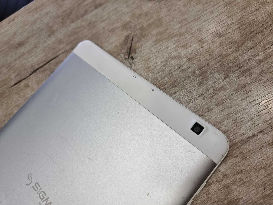 Таблет X-Style Tab  10.1” IPS HD с две сим карти