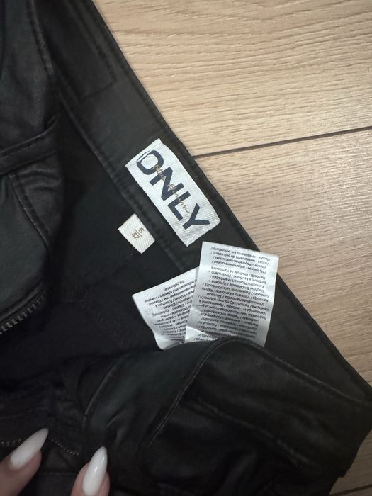 Панталон Only размера е ХС/С