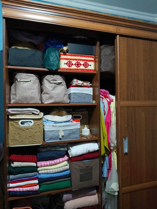 Продам Спальный гарнитур