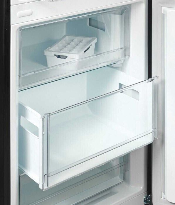 Хладилник с фризер LG GBP62MCNAC 203см.