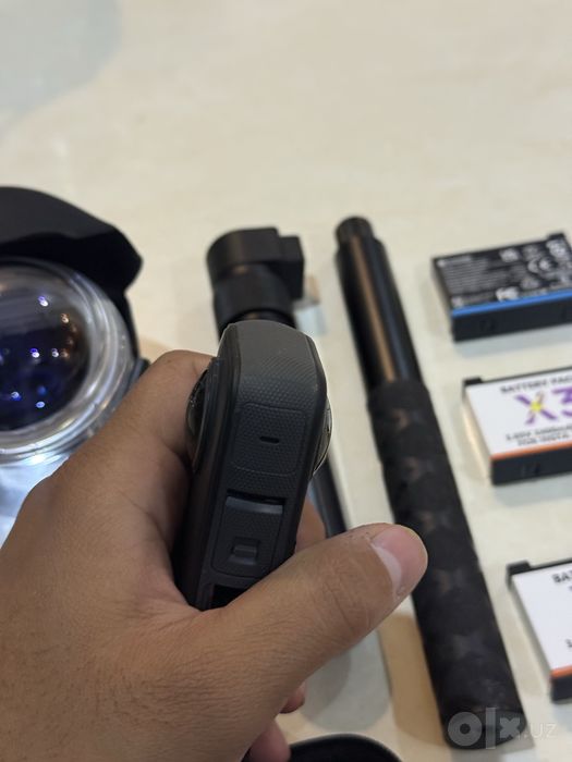 Insta 360 x3 sotiladi