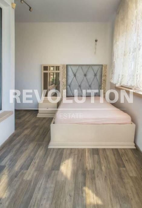 Дава се под наем Тристаен апартамент в Варна, Колхозен пазар - 69 кв.м за 458.49 € - Снимка #6