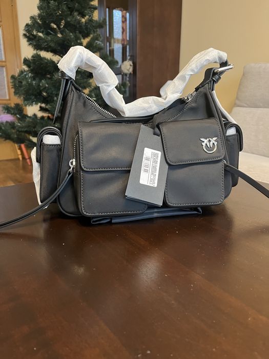 Черна чанта Pinko