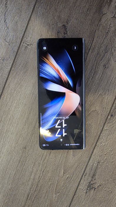Samsung  Zfold 4