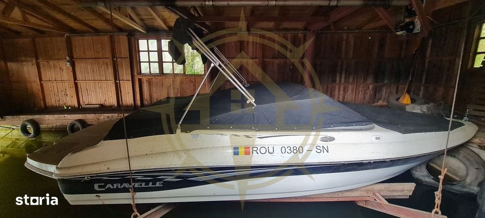 Dom00443 - vila la lac cu ponton si piscina snagov