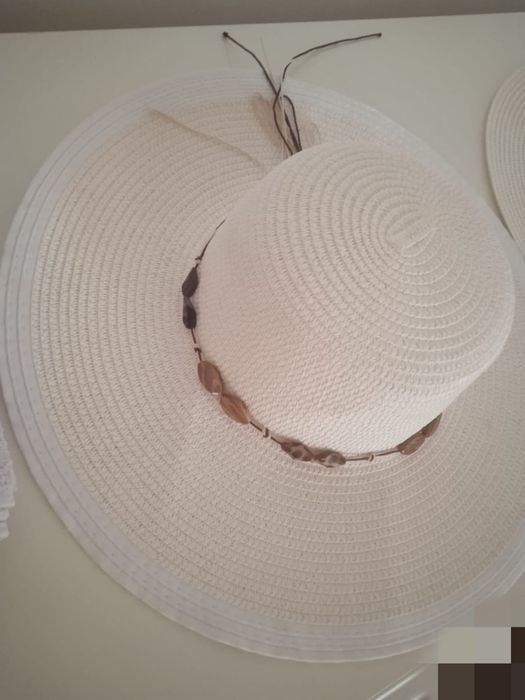 Продам      Шляпы