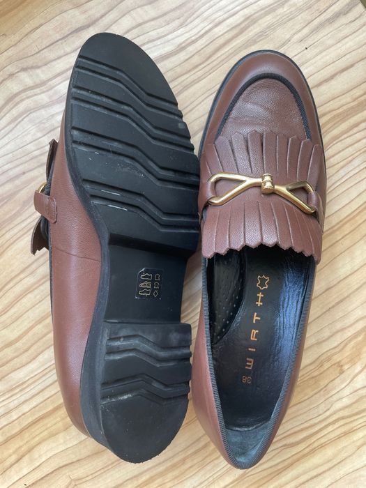 Дамски обувки от естествена кожа