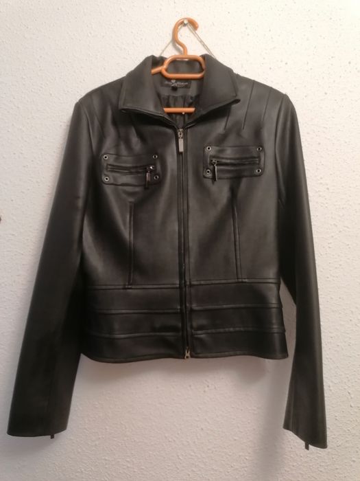 Jacheta de piele pentru damă
