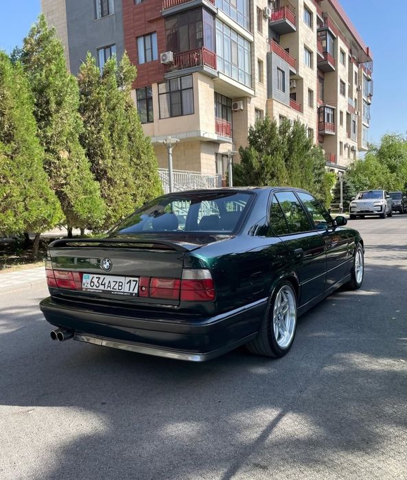BMW е34 бампер пароги фары