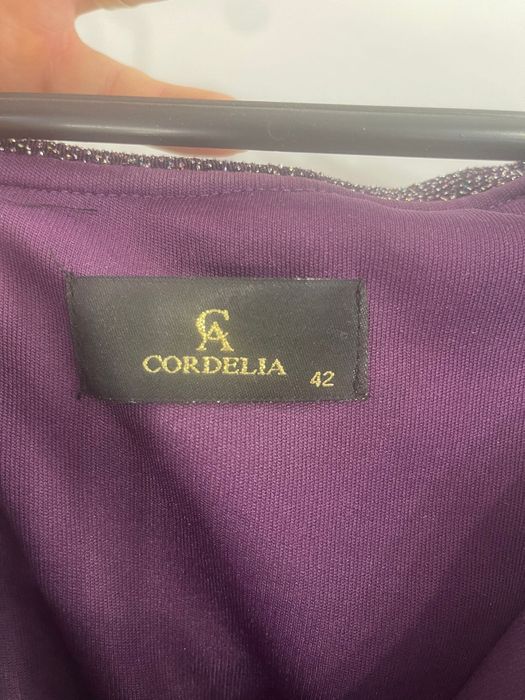 Rochie lungă mov pentru ocazii speciale