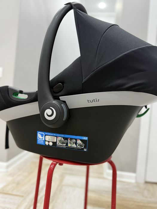 Продам автокресло люлька