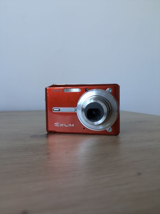 Casio EX S600 - РЕТРО СНИМКИ Дигитален Фотоапарат Стил Y2K (Year 2000)