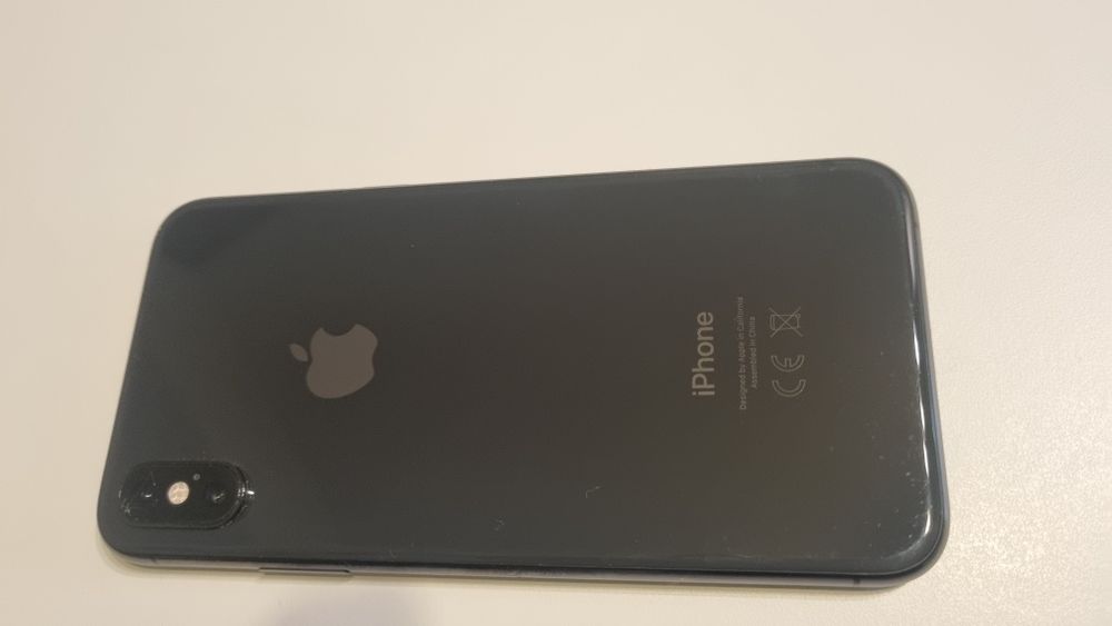 iphone   XS   Grey
