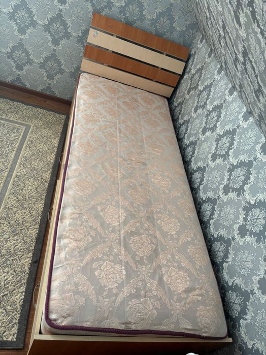 Продам кровать 1спальная