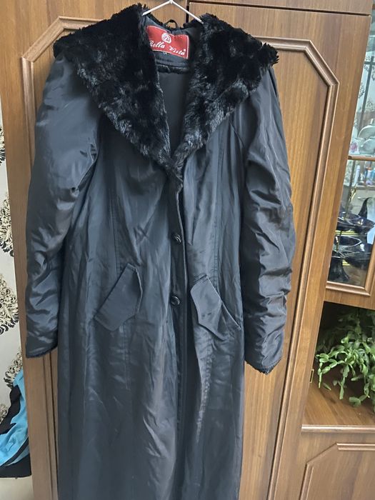 Продам б/у вещи в хорошем состояний.