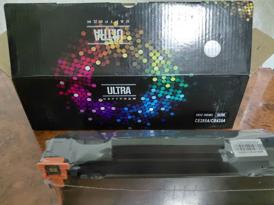 Картридж новый с чипом