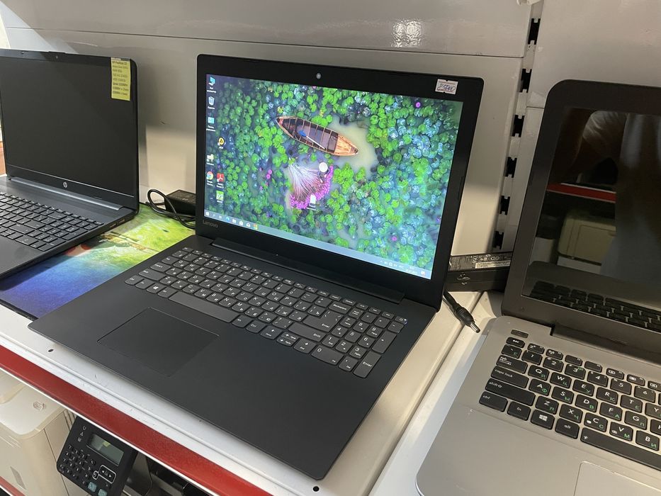 Lenovo в идеале Core i3! SSD 256Gb! ОЗУ 8Gb