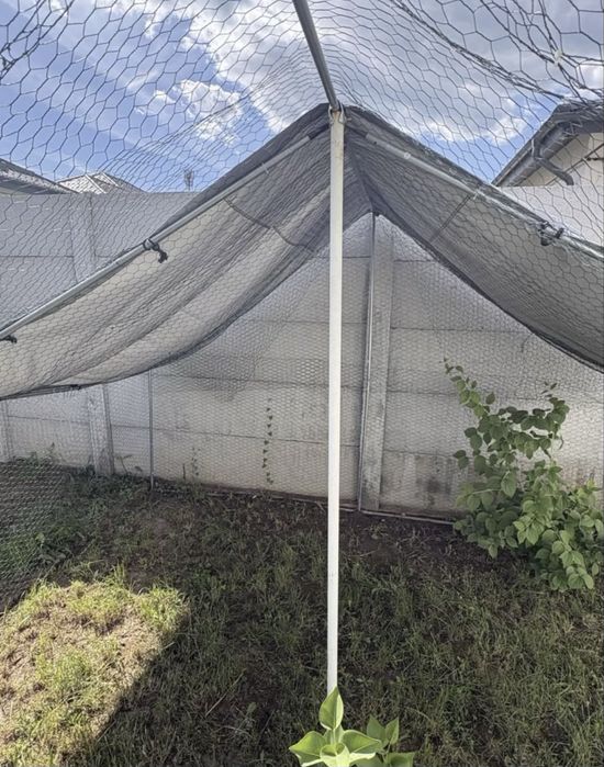 Pawhut tarc Gaini Exterior – Cadru Zincat & Plasa cu Acoperis Impermeabil Argintiu, 300cm x 400cm x 200cm