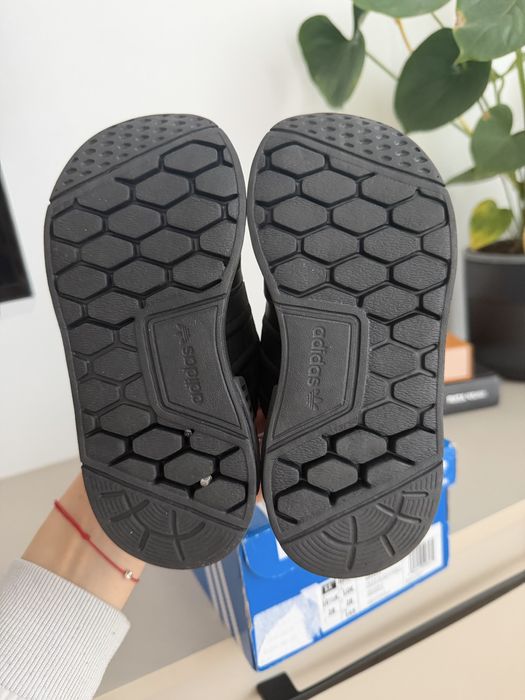 Маратонки Adidas