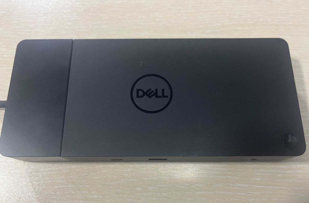Докинг станция DELL WD19
