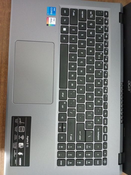 Acer core i5 8/512 GB sotiladi. Holati: 1 oy ishlatilgan, yangi.