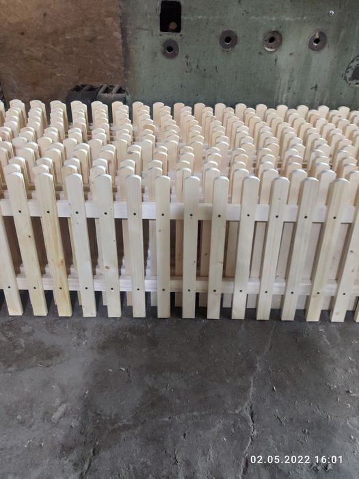 Забор деревянный