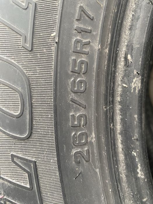 Продам летние шины R17 265/65