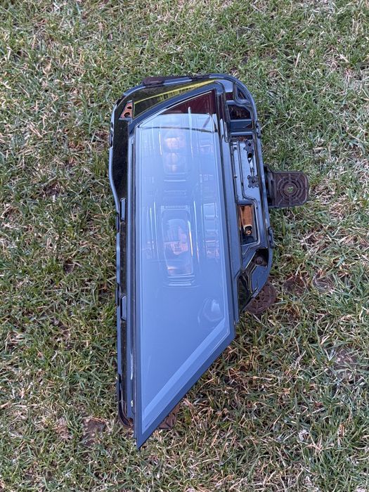 Фара противатуманная на hyundai sonata