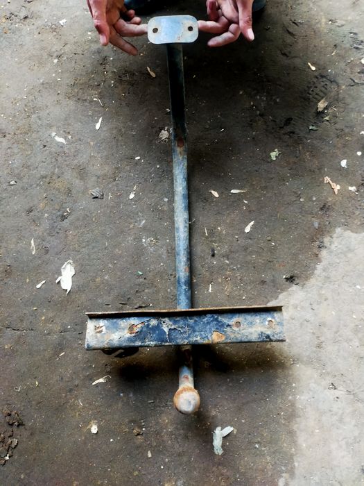 Продам фаркоп 12000