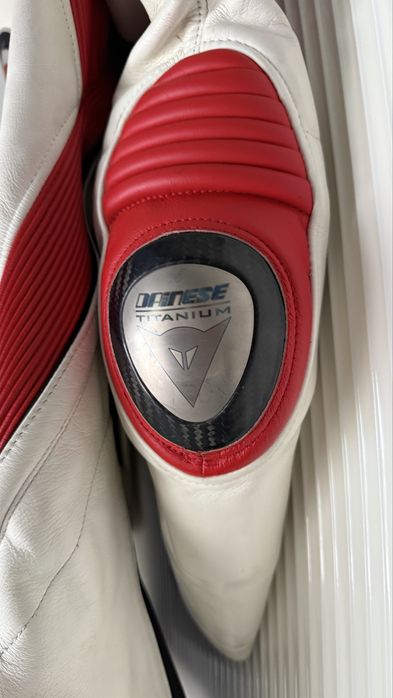 Мото екип Dainese