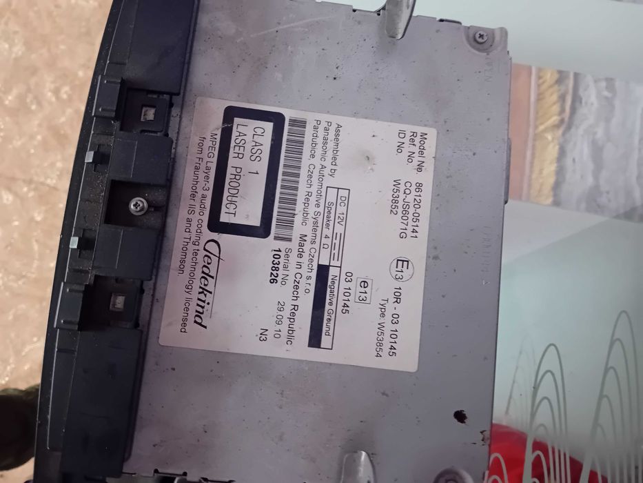 CD Toyota avensis t27