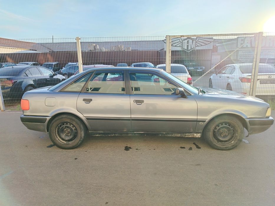 Ауди 80 б4 продаётся
