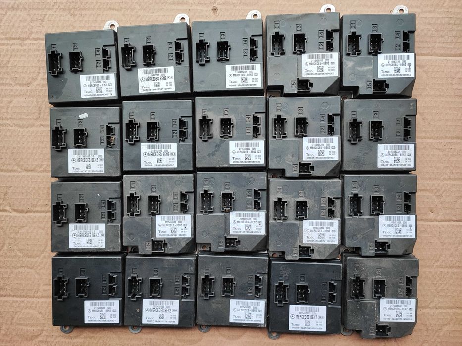 Модули релета блокове от Мерцедес